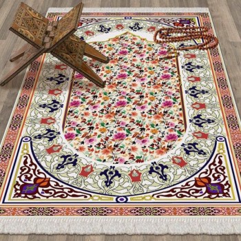 Prayer Mat Back Material: Anti-Slip